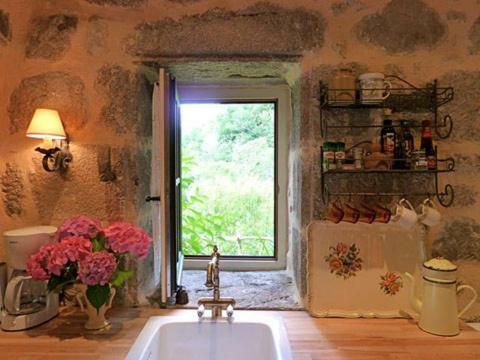 Le Studio Entraygues-sur-Truyere Luaran gambar